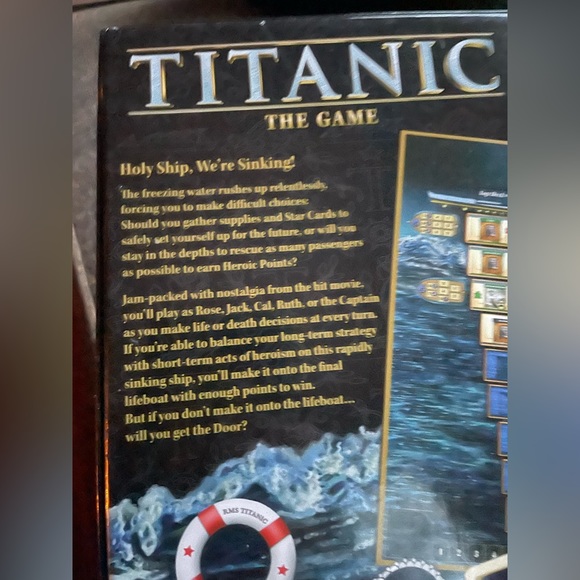 Titanic Board Game - Never Played - Has All Pieces / Movie Memorabilia ๐ข๐ - Picture 3 of 5